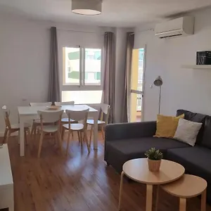 Piso Centrico Reformado / In The Center Apartment